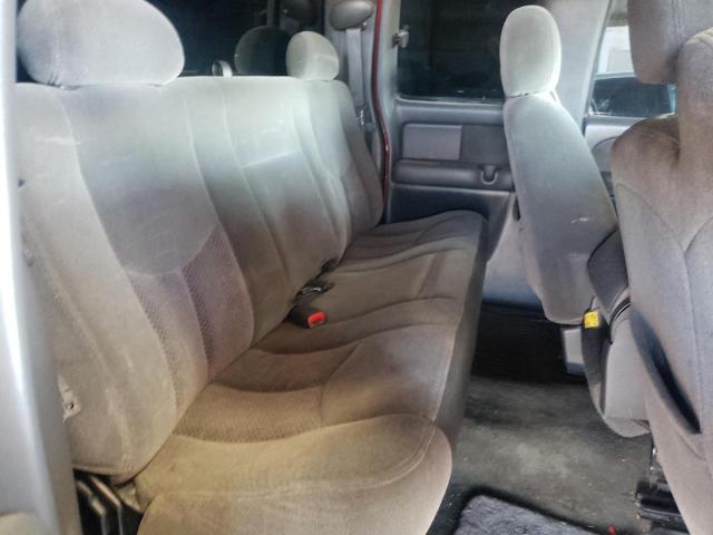 Фото 6 с аукциона – 2003 CHEVROLET SILVERADO с VIN 2GCEK19T131297517