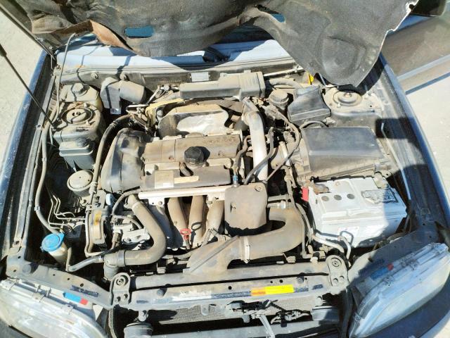 Photo 7 from auction – 2002 VOLVO S40 1.9T with VIN YV1VS29572F849367