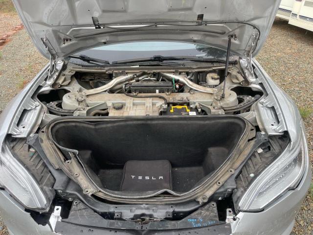 Photo 7 from auction – 2017 TESLA MODEL S with VIN 5YJSA1E15HF203850