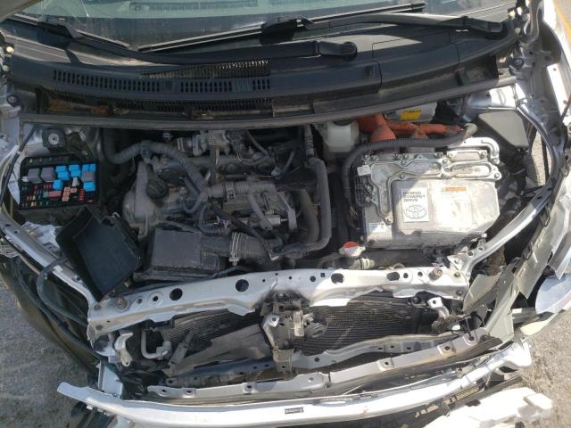 Photo 7 from auction – 2016 TOYOTA PRIUS C with VIN JTDKDTB34G1136447