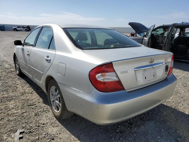 Photo 3 from auction – 2004 TOYOTA CAMRY LE with VIN 4T1BF32K84U570538