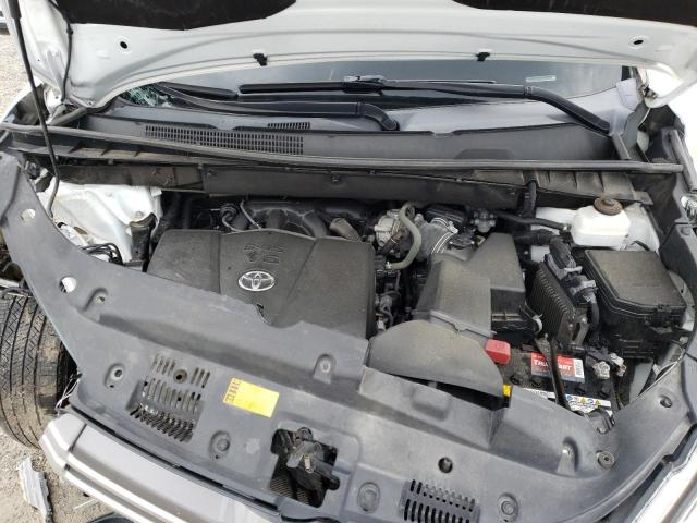 Photo 7 from auction – 2019 TOYOTA HIGHLANDER with VIN 5TDKZRFH2KS557492