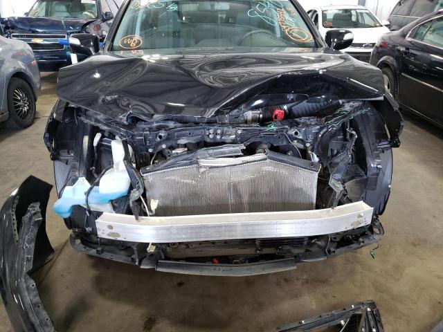 Photo 9 from auction – 2018 ACURA RDX with VIN 5J8TB3H30JL009113