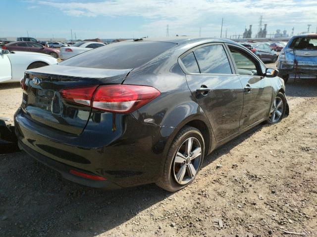 Photo 4 from auction – 2018 KIA FORTE LX with VIN 3KPFL4A77JE252695
