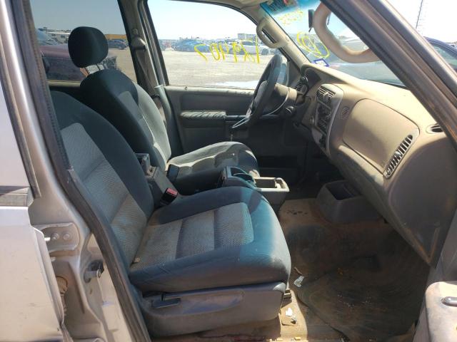 Photo 5 from auction – 2005 FORD EXPLORER S with VIN 1FMZU67K85UA30235