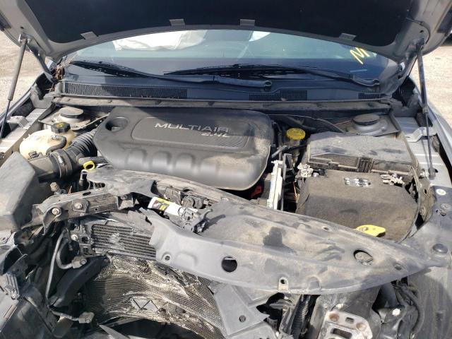 Photo 7 from auction – 2016 CHRYSLER 200 LIMITE with VIN 1C3CCCAB5GN127401