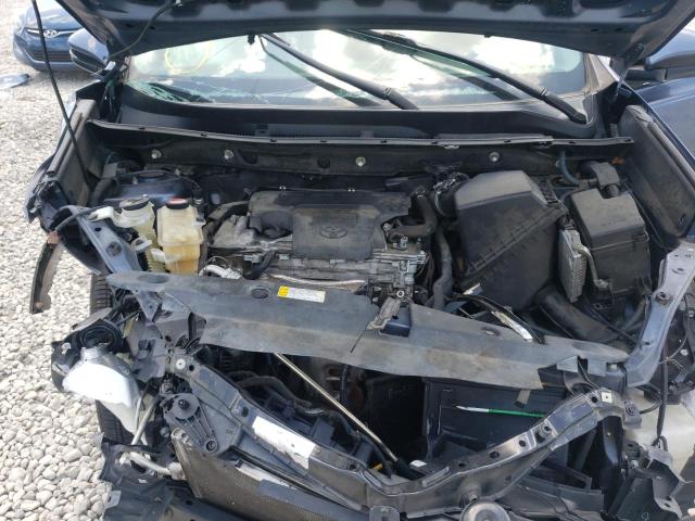 Photo 7 from auction – 2013 TOYOTA RAV4 XLE with VIN JTMWFREV9D5011525