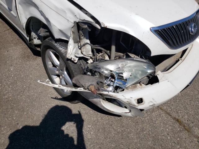 Photo 9 from auction – 2005 LEXUS RX 330 with VIN 2T2HA31U25C082308