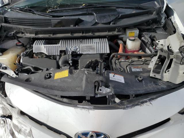 Photo 7 from auction – 2015 TOYOTA PRIUS V with VIN JTDZN3EU9FJ026668