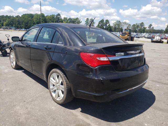 Photo 3 from auction – 2013 CHRYSLER 200 LX with VIN 1C3CCBABXDN762426