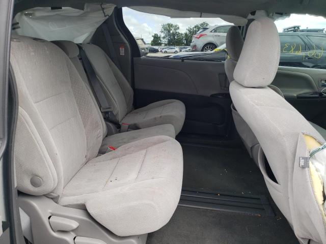 Photo 6 from auction – 2018 TOYOTA SIENNA LE with VIN 5TDKZ3DC0JS903638