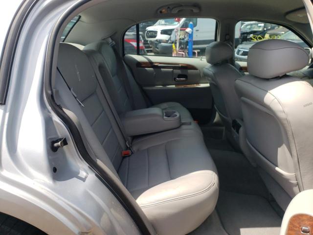 Photo 6 from auction – 2002 LINCOLN TOWN CAR E with VIN 1LNHM81W82Y608874