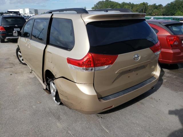 Photo 3 from auction – 2014 TOYOTA SIENNA LE with VIN 5TDKK3DC1ES460605