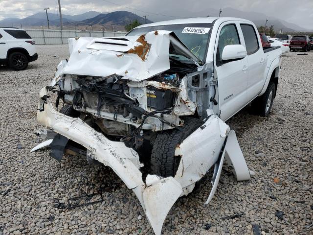 Photo 2 from auction – 2015 TOYOTA TACOMA DOU with VIN 3TMLU4EN1FM171343