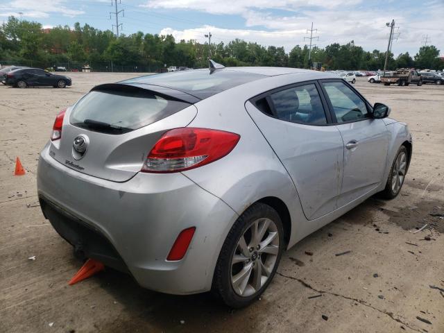 Photo 4 from auction – 2017 HYUNDAI VELOSTER with VIN KMHTC6AD8HU306095