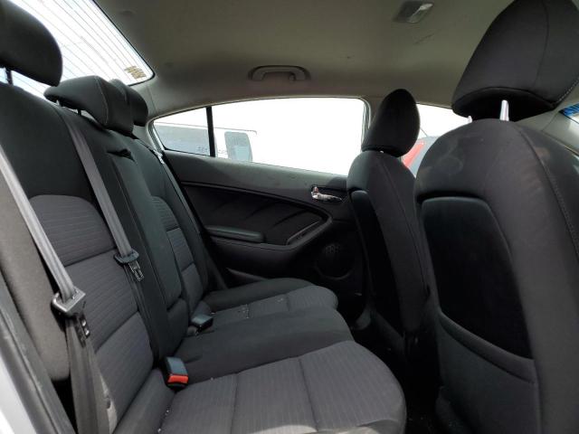 Photo 6 from auction – 2016 KIA FORTE LX with VIN KNAFX4A64G5605892