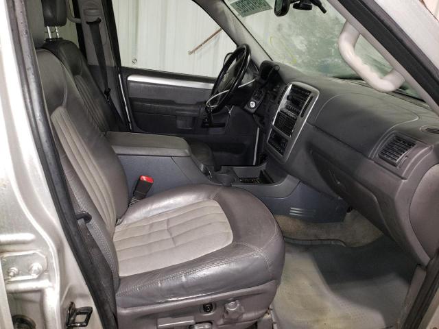 Photo 5 from auction – 2003 MERCURY MOUNTAINEE with VIN 4M2DU86W83ZJ50593