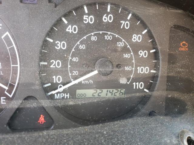 Photo 8 from auction – 2002 TOYOTA COROLLA CE with VIN 1NXBR12E02Z570570