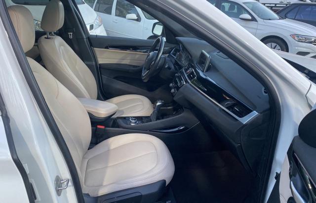 Photo 5 from auction – 2016 BMW X1 XDRIVE2 with VIN WBXHT3C38G5E55988