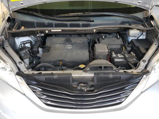 Photo 7 from auction – 2012 TOYOTA SIENNA LE with VIN 5TDKK3DC8CS185201