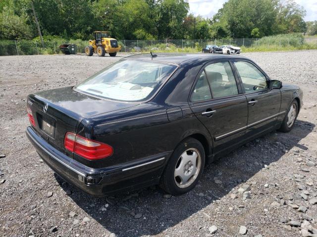 Photo 4 from auction – 2001 MERCEDES-BENZ E 320 with VIN WDBJF65J01B304036