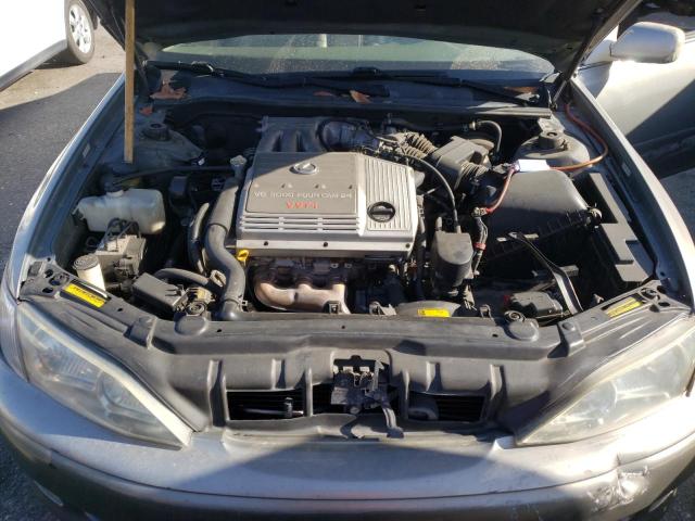 Photo 7 from auction – 2000 LEXUS ES 300 with VIN JT8BF28G3Y0267230