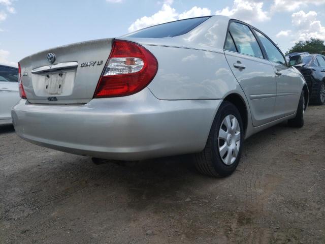 Photo 4 from auction – 2003 TOYOTA CAMRY LE with VIN 4T1BE30K33U761403