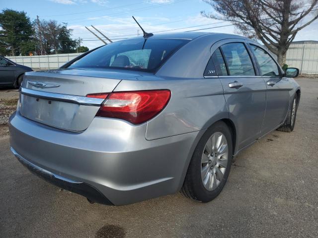 Photo 4 from auction – 2014 CHRYSLER 200 LX with VIN 1C3CCBABXEN122539