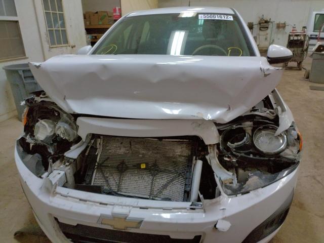 Photo 7 from auction – 2014 CHEVROLET SONIC LT with VIN 1G1JC5SHXE4169589