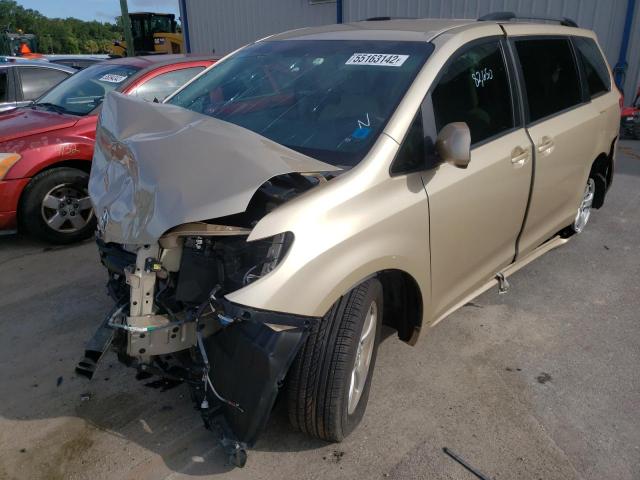 Photo 2 from auction – 2014 TOYOTA SIENNA LE with VIN 5TDKK3DC1ES460605