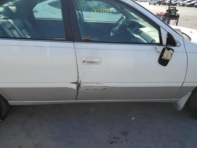 Photo 9 from auction – 2001 TOYOTA CAMRY LE with VIN 4T1BF22K01U963634