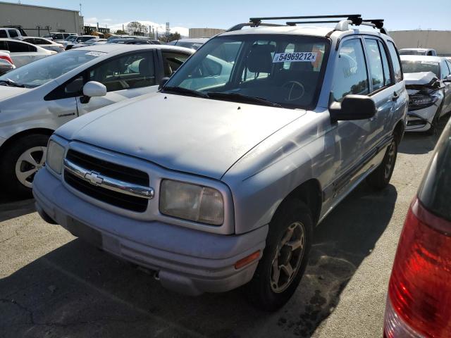 Photo 2 from auction – 2000 CHEVROLET TRACKER with VIN 2CNBE13C7Y6928683