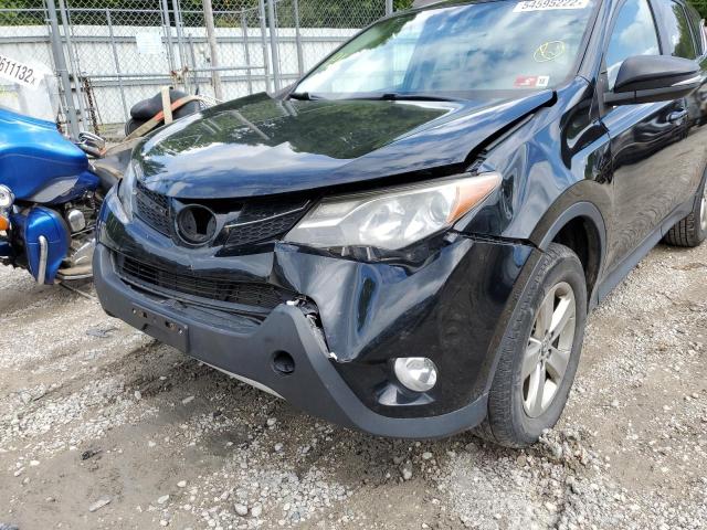 Photo 9 from auction – 2015 TOYOTA RAV4 XLE with VIN 2T3RFREV4FW323552