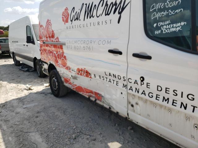 Photo 9 from auction – 2017 FORD TRANSIT T- with VIN 1FTYR2CG1HKA50919