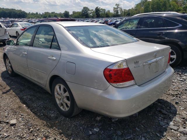 Photo 3 from auction – 2005 TOYOTA CAMRY LE with VIN 4T1BE30K85U097604