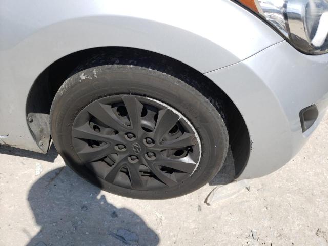 Photo 9 from auction – 2012 HYUNDAI ELANTRA GL with VIN 5NPDH4AE8CH061860