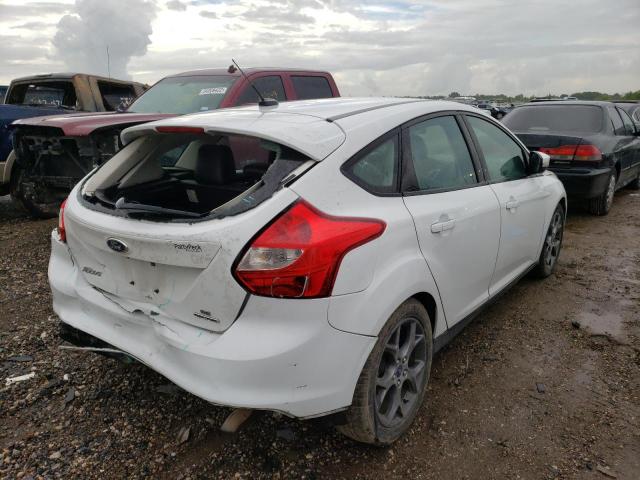 Photo 4 from auction – 2014 FORD FOCUS SE with VIN 1FADP3K27EL158165