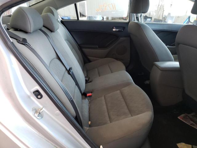 Photo 6 from auction – 2015 KIA FORTE LX with VIN KNAFK4A62F5406031