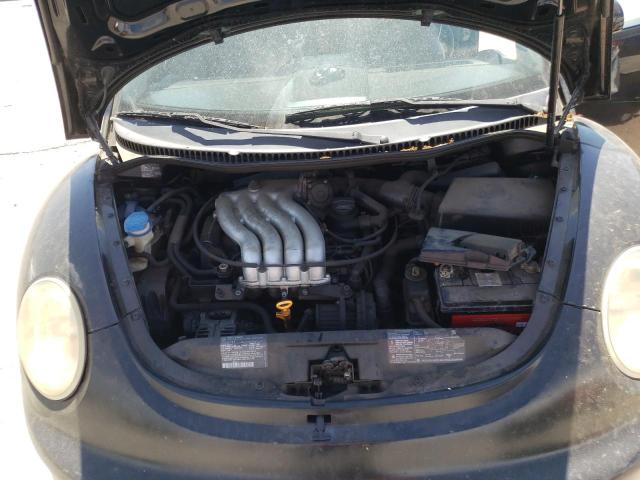 Photo 7 from auction – 2000 VOLKSWAGEN NEW BEETLE with VIN 3VWBC21C4YM443195