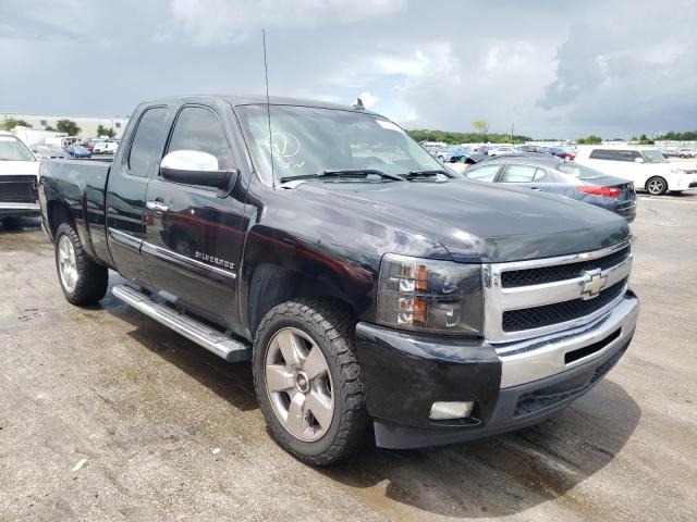 CHEVROLET SILVERADO 2011 with VIN 1GCRCSE06BZ240817 - Photo from auction