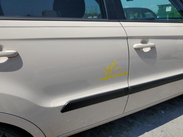 Photo 9 from auction – 2013 KIA SOUL with VIN KNDJT2A57D7770579