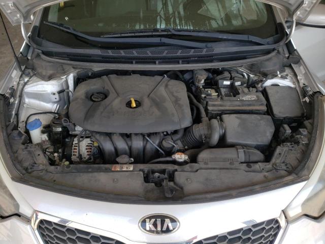 Photo 7 from auction – 2015 KIA FORTE LX with VIN KNAFK4A62F5406031