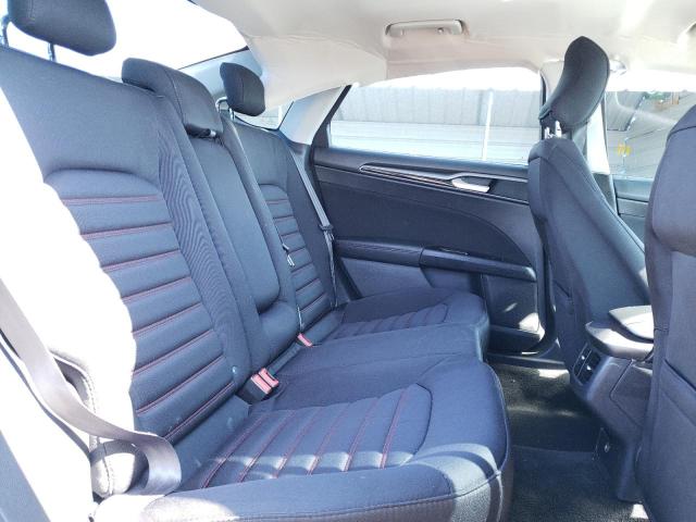Photo 6 from auction – 2015 FORD FUSION SE with VIN 3FA6P0HD4FR260137
