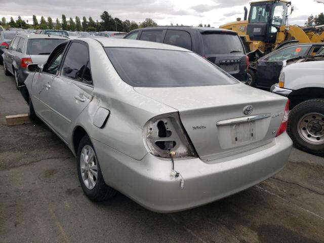 Photo 3 from auction – 2004 TOYOTA CAMRY LE with VIN 4T1BF30K54U588174
