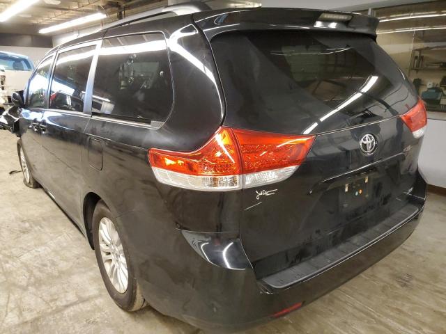 Photo 3 from auction – 2014 TOYOTA SIENNA XLE with VIN 5TDYK3DC7ES413475