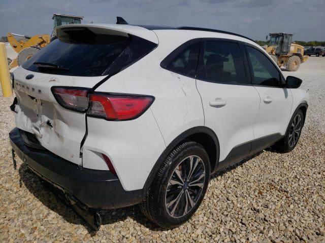 Photo 4 from auction – 2021 FORD ESCAPE SE with VIN 1FMCU0G64MUA30009