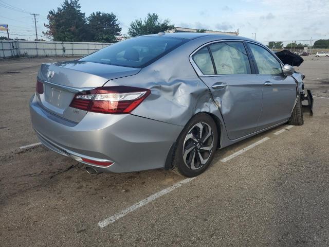 Photo 4 from auction – 2017 HONDA ACCORD EXL with VIN 1HGCR3F09HA042637
