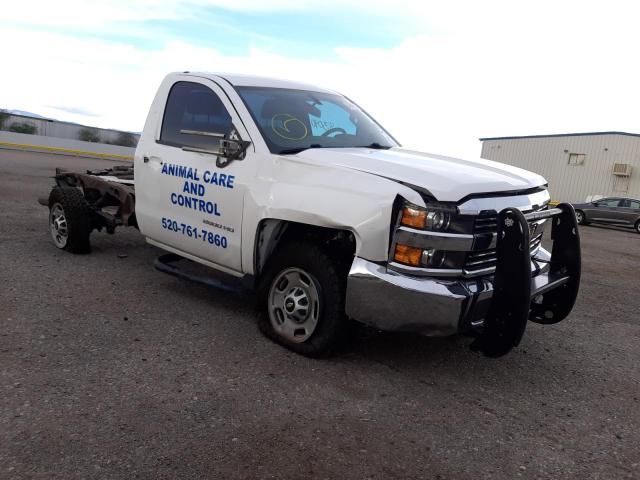 CHEVROLET SILVERADO 2017 z numerem VIN 1GC0CUEG2HZ384875 - Zdjęcie z aukcji