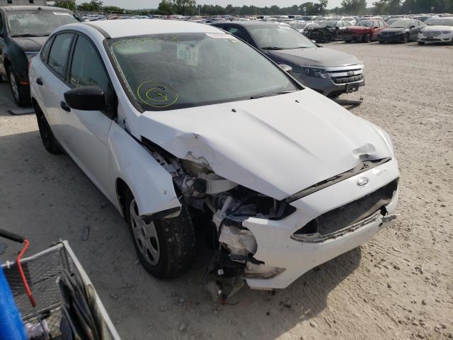 FORD FOCUS S 2015 with VIN 1FADP3E28FL375978 - Photo from auction