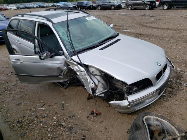 Photo 9 from auction – 2000 BMW 323 IT with VIN WBAAR3343YJM01166